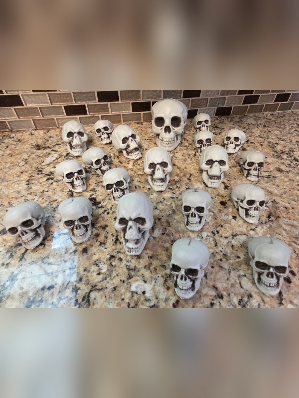 (20) Decorative Plastic Skulls Spooky Halloween Decor Small, Medium & Large